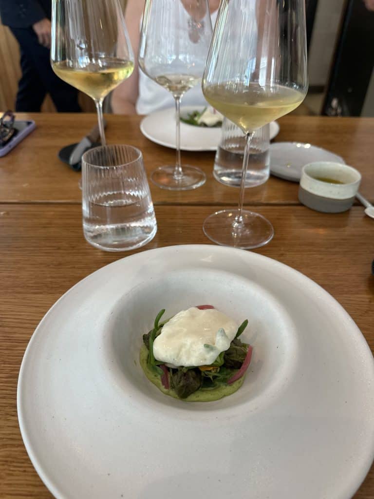 Escargots du Poitou au Noilly Prat chez Anona