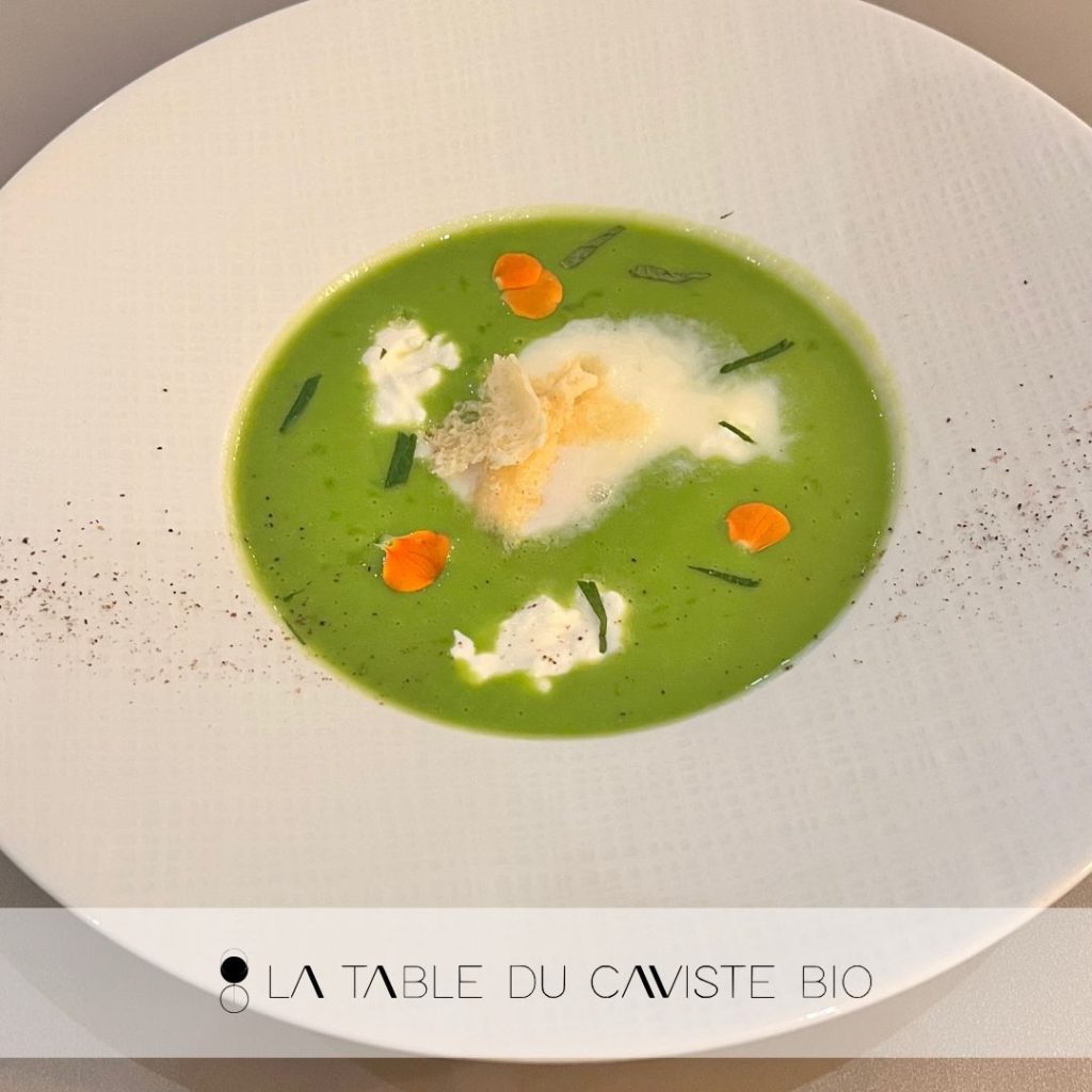 Un plat de la Table du Caviste Bio